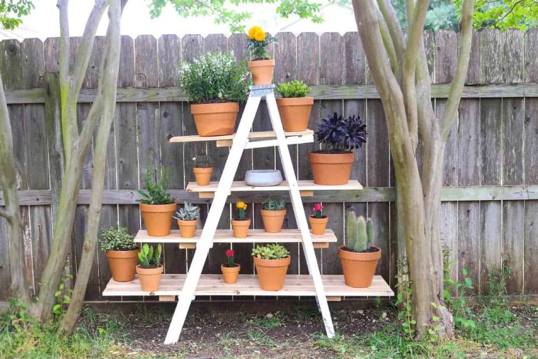 DIY Plant Stand